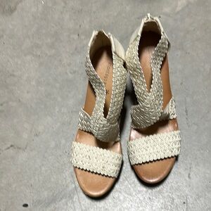 Montego Bay Wonens Wedge Sandals / Size 7 / Box 28-9